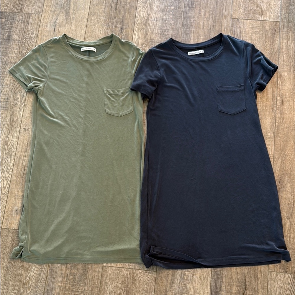 Green and Navy Abercrombie T-Shirt Dresses